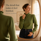 Ruffle & Row – Sweter z falbaną
