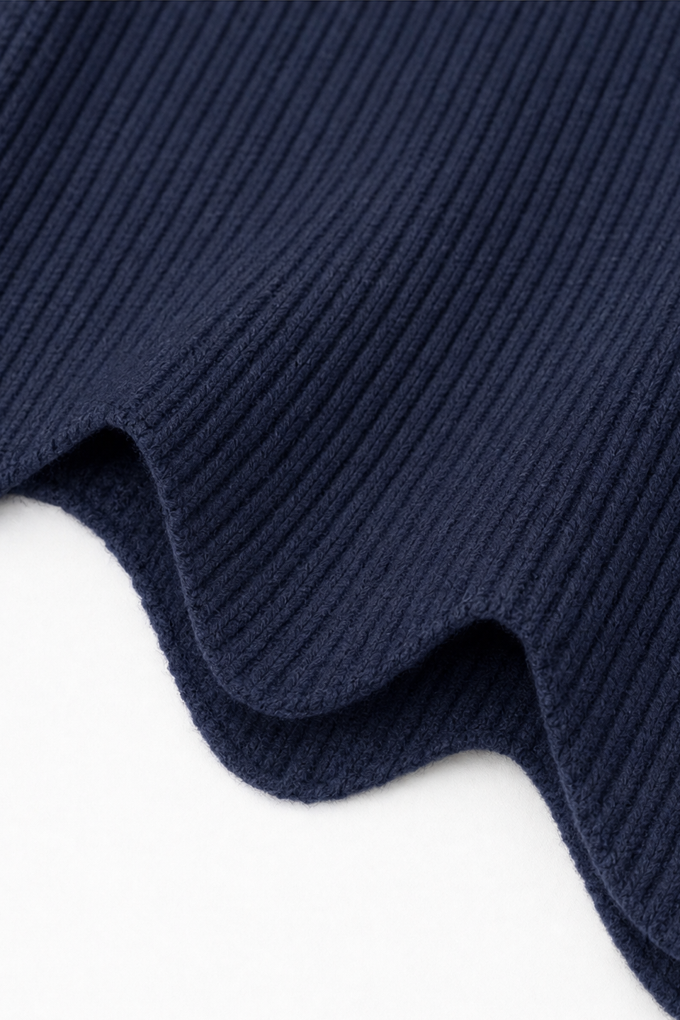 Wearbella – Kardigan z guzikami i falbaniastym dołem w oversize